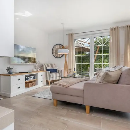 Haus Kuestenkind Vakantiehuis Zingst