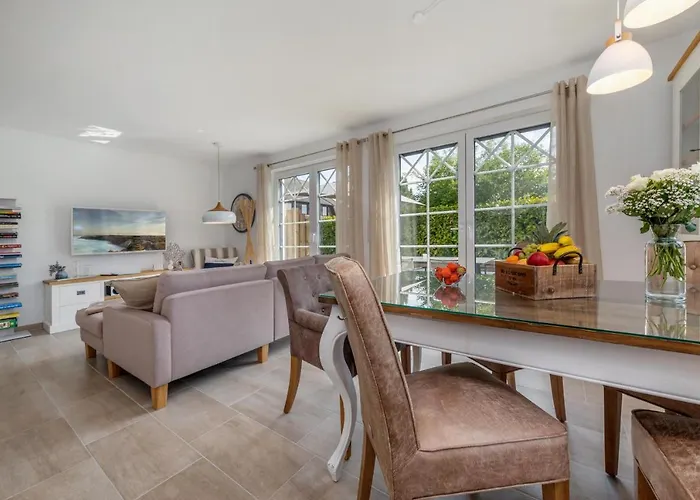 Haus Kuestenkind בית נופש *